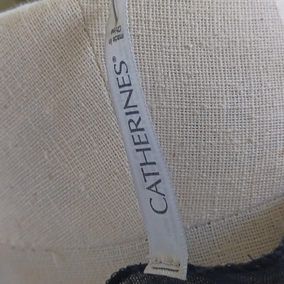 Catherines Embroidered Shrug, Black, Floral, Paisley, OSFA - Picture 5 of 7